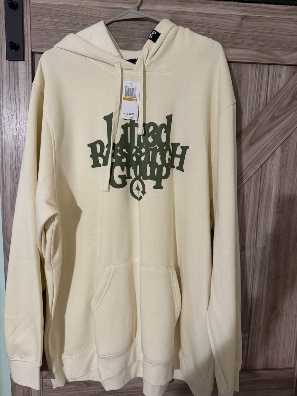 New mens LRG hoodie